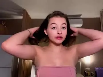 Danielechiarini  live sex cam