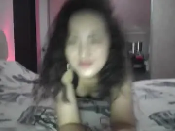 Elliesoft  live sex cam