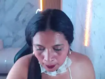 Kimmy_jade_tf  live sex cam