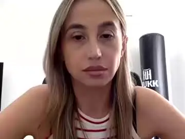 Linavora  live sex cam