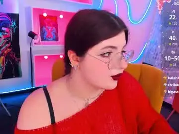 Moonshinesiena  live sex cam