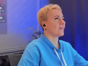 Nika_smit  live sex cam