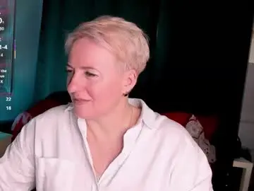 Nika_smit  live sex cam