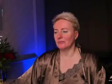 Nika_smit  live sex cam