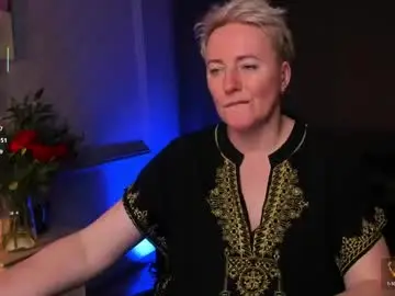 Nika_smit  live sex cam