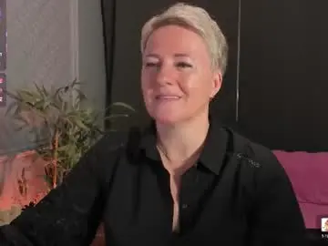 Nika_smit  live sex cam
