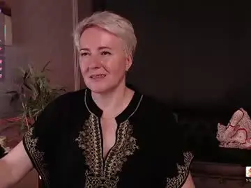 Nika_smit  live sex cam