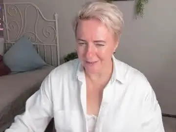 Nika_smit  live sex cam