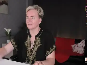 Nika_smit  live sex cam