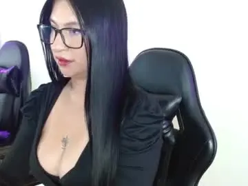 Nixie_glow69  live sex cam