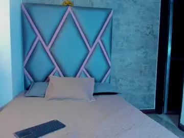 Quee_sophine  live sex cam