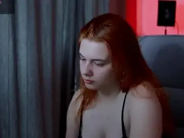 Red__dizzy  live sex cam