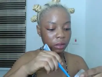 Sexyxpeach  live sex cam