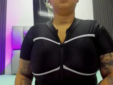 Skarlett_strong  live sex cam