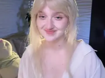 Snowflakeskitty  live sex cam