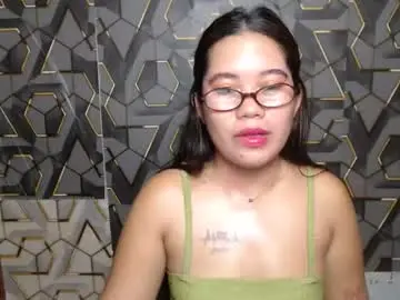 Ur_prettychelsie18  live sex cam