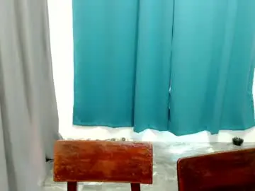 Yourdreamgirlashly  live sex cam
