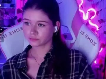 Alice_tails  live sex cam
