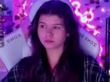 Alice_tails  live sex cam