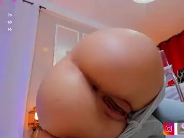 Anyssia_  live sex cam