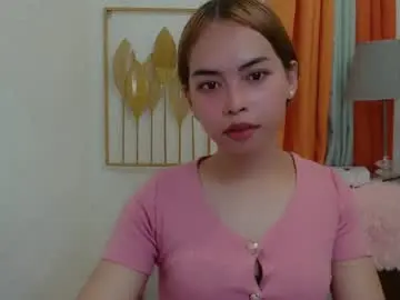 Asian_pinay_oldlover  live sex cam