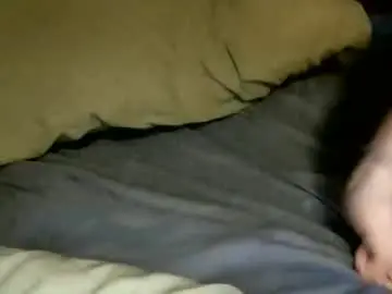 Closetcumslut  live sex cam