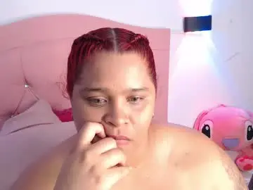 Crystal_brownie  live sex cam
