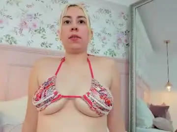 Dulce_charlot  live sex cam