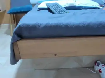 Evamilf24  live sex cam