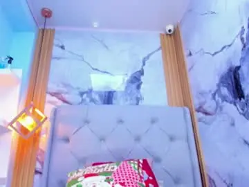 Korinasantos  live sex cam