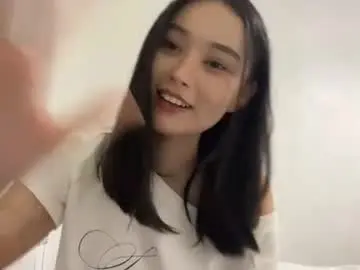 Lunarbloomr  live sex cam