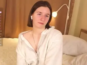 Lynngroves  live sex cam