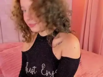 Naira_velvett  live sex cam