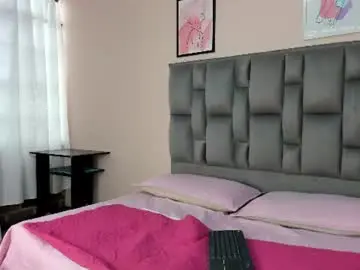 Odettewynn  live sex cam