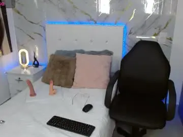 Skarlett__35  live sex cam