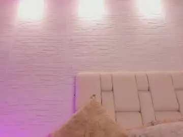 Amber_leans  live sex cam