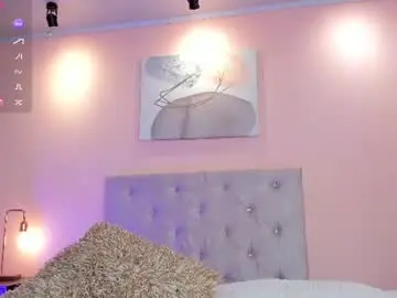 Brianathompson  live sex cam