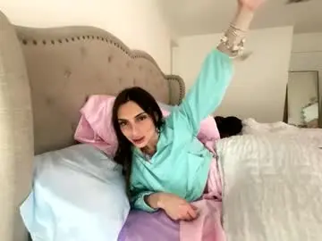 Ella_ella_ella_ay  live sex cam