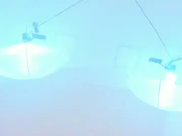 Emma_lara1  live sex cam