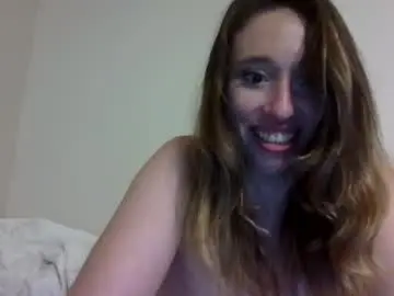 Hotandhorny3591  live sex cam