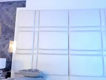 Ivannafoxx_  live sex cam