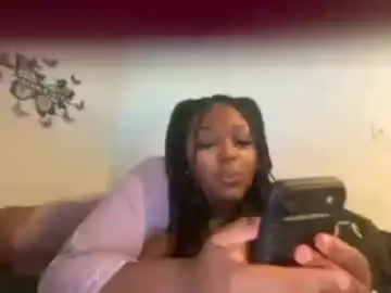 Kimkums21  live sex cam