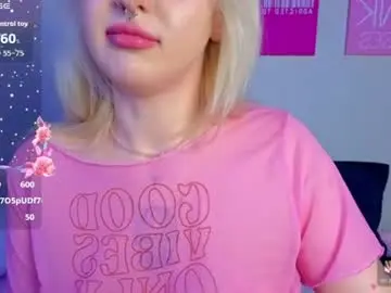 Kittykendall  live sex cam