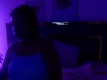 Miss_cattleya_  live sex cam
