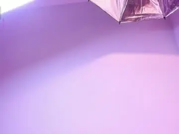 Natti_london  live sex cam