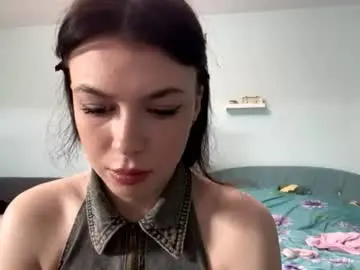 Nikiabradberry  live sex cam