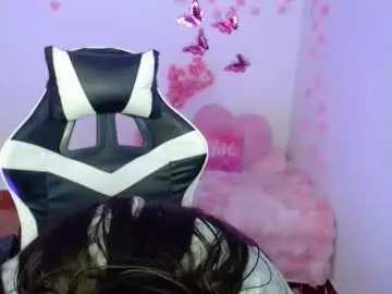 Nina__777  live sex cam