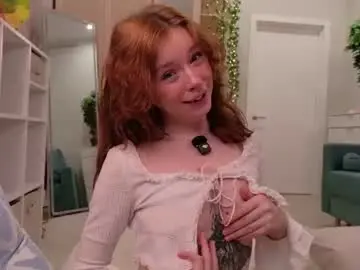 Softcoredoll  live sex cam