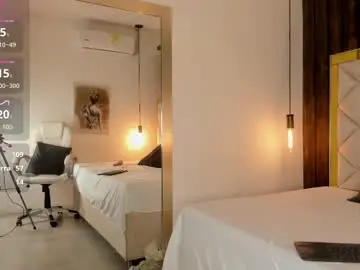 Sophiie_bloom__  live sex cam