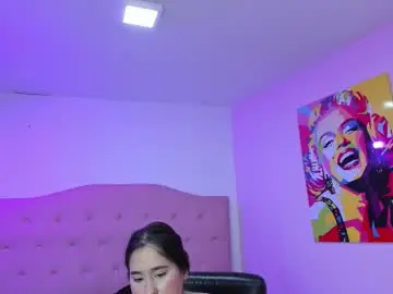 Tulunaroja  live sex cam